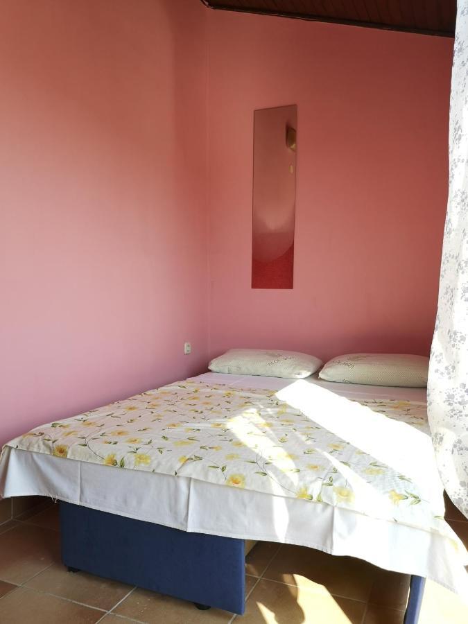 Apartments Sandra Lopar Exterior foto