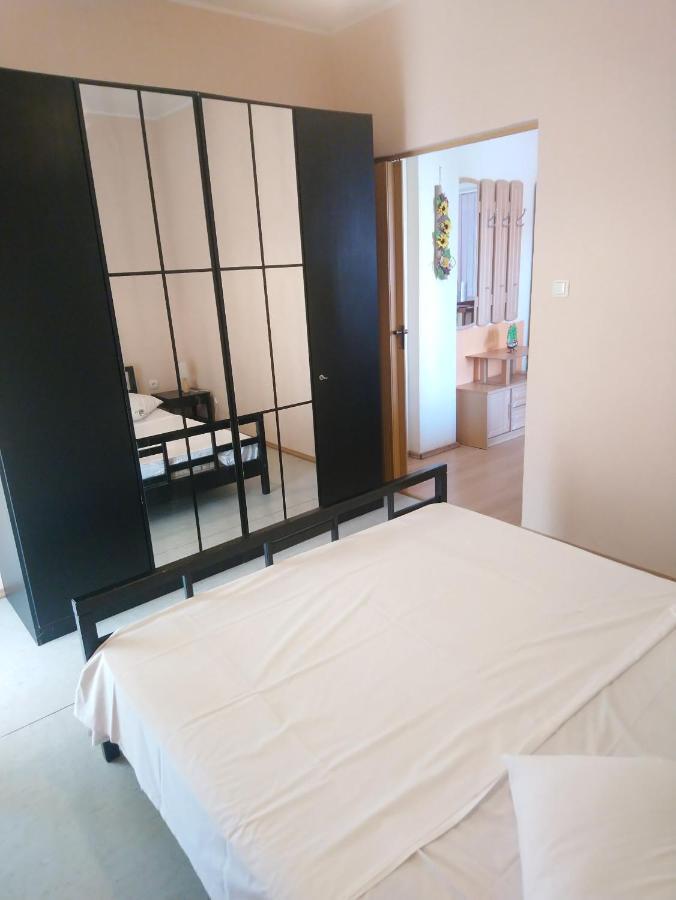 Apartments Sandra Lopar Exterior foto