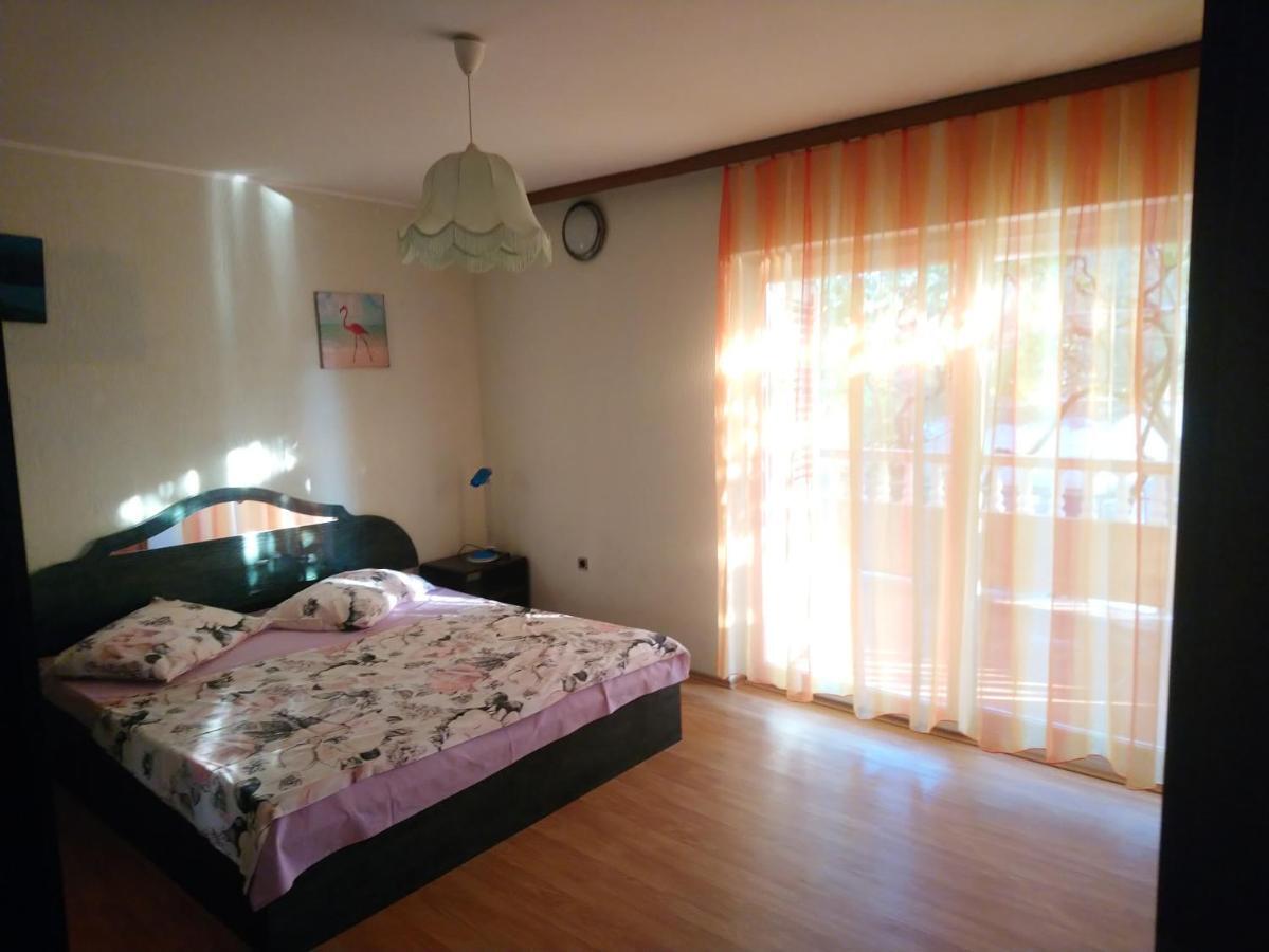 Apartments Sandra Lopar Exterior foto