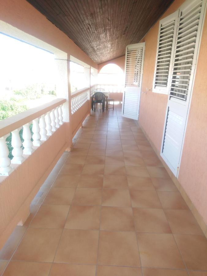 Apartments Sandra Lopar Exterior foto